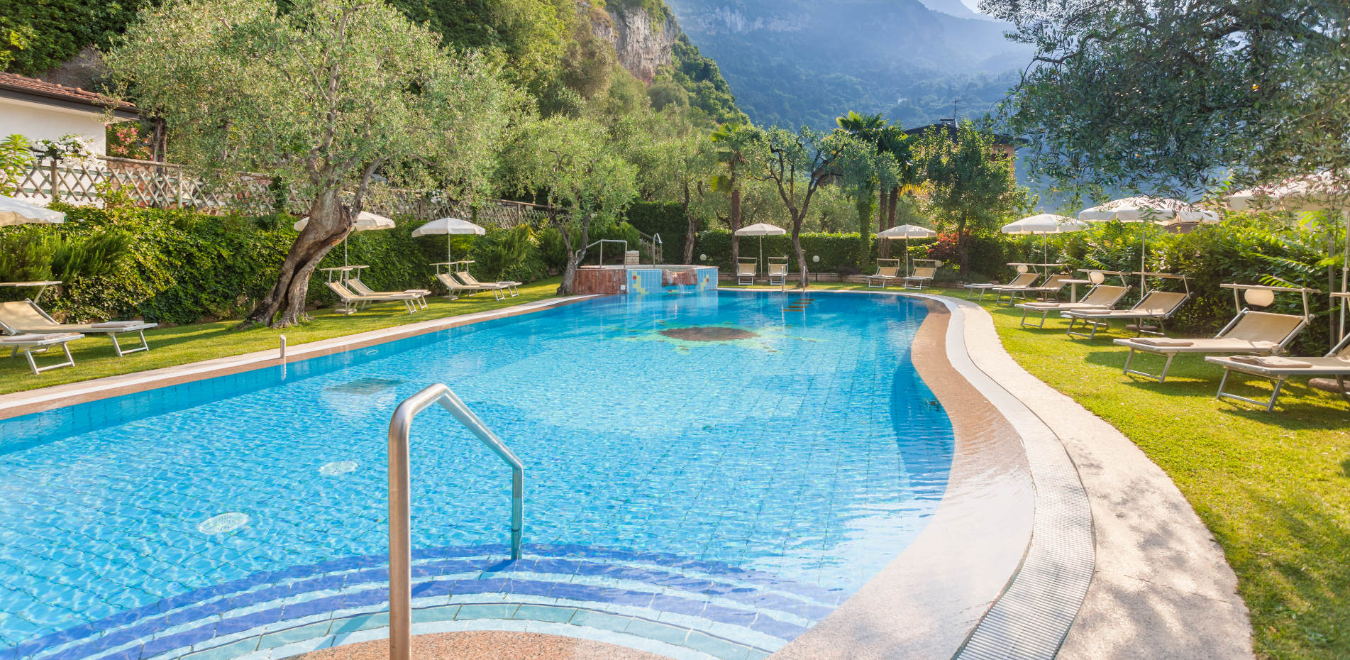 La piscina dell'Hotel Continental
